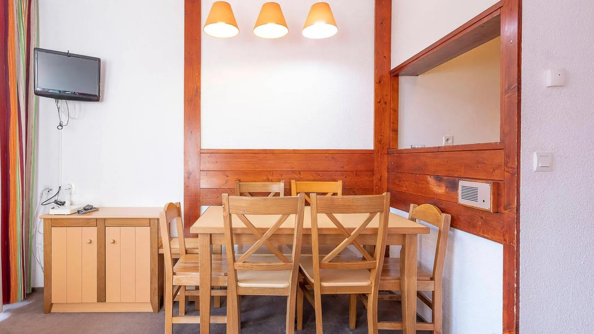 Appartement 2 Pieces Cabine, Centre Avoriaz, 6 Pers, Balcon Sud, Acces Direct Pistes Et Commerces - Fr-1-314-174联系方式